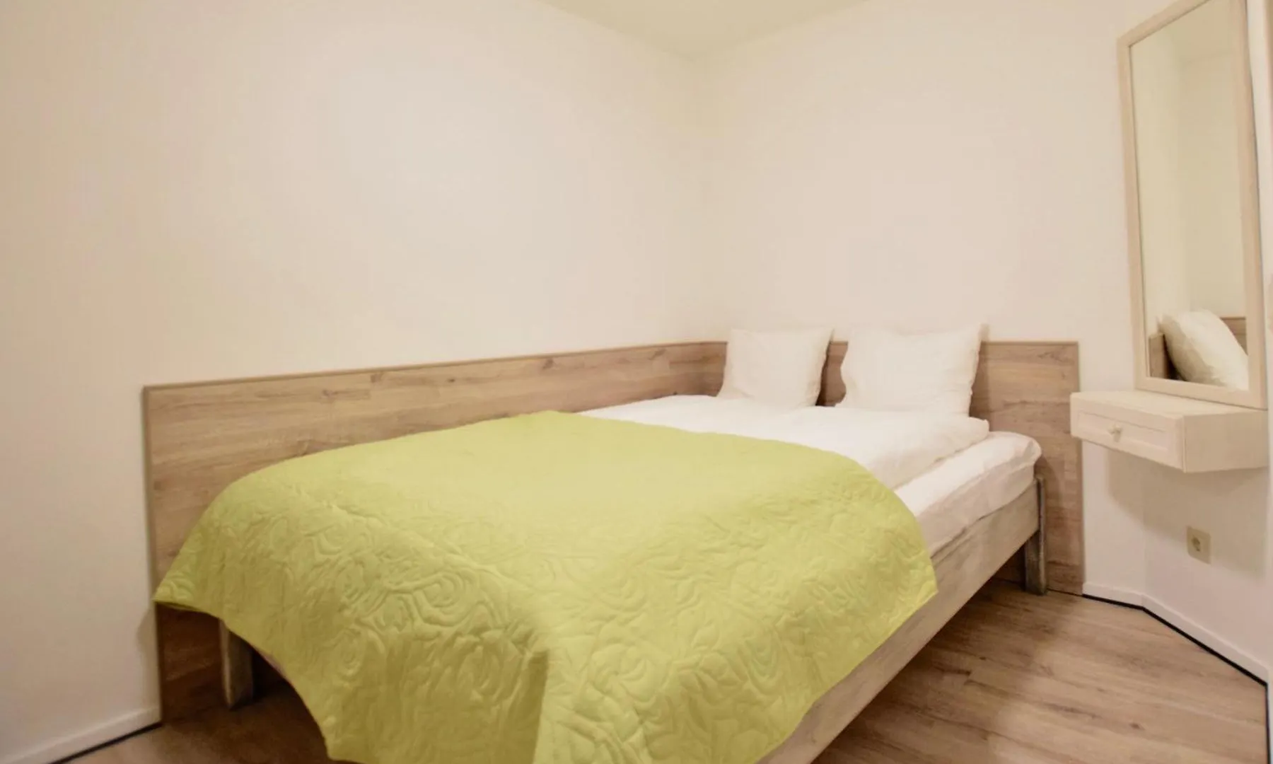 Standard Apartment By Hi5-Terez Blv Budapest
